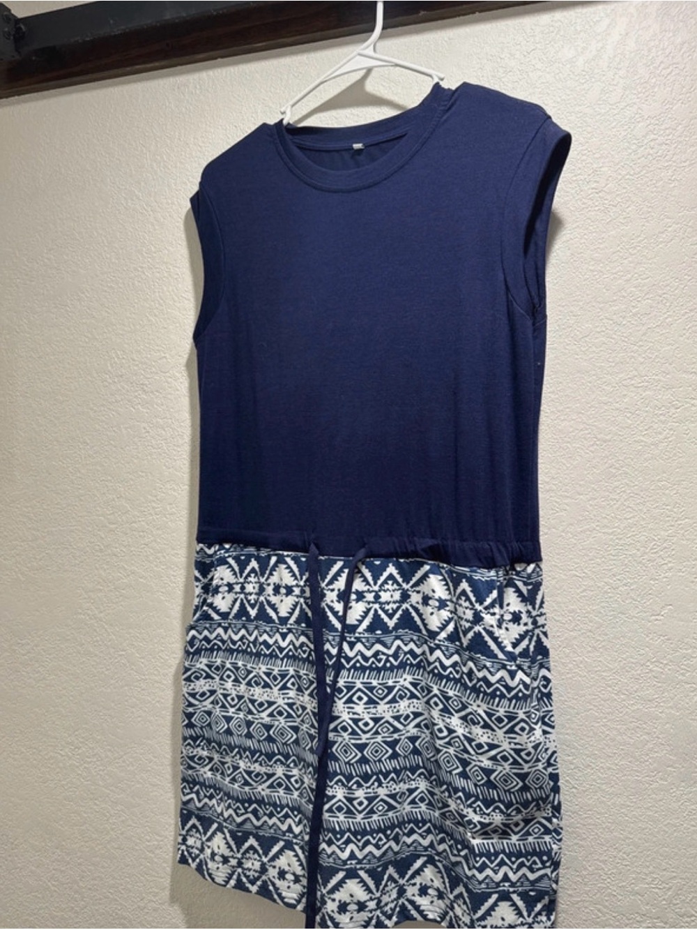 Women’s Navy Blue Sleeveless Patterned Dress